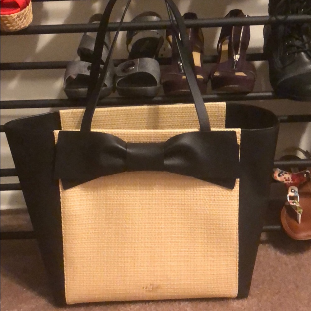 Kate Spade Tote with cute black bow